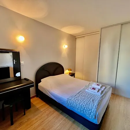L'angle De La Rue - 4 Personnes - Terrasse Apartament Tarbes