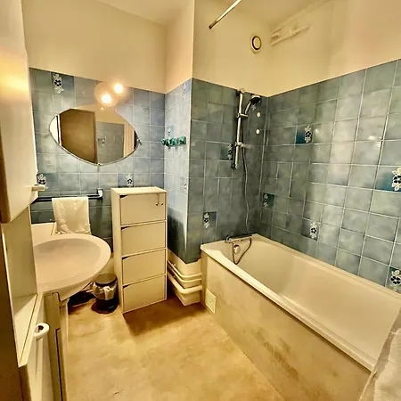 Apartman L'angle De La Rue - 4 Personnes - Terrasse Tarbes