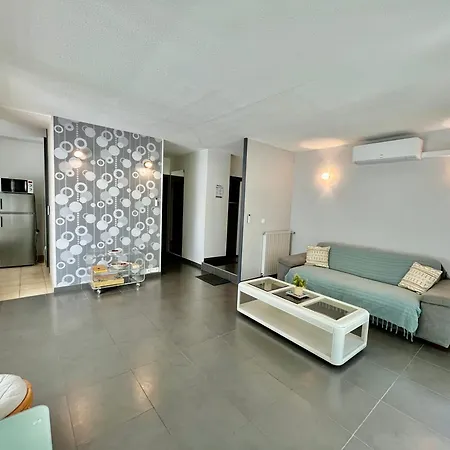 L'angle De La Rue - 4 Personnes - Terrasse Apartman *