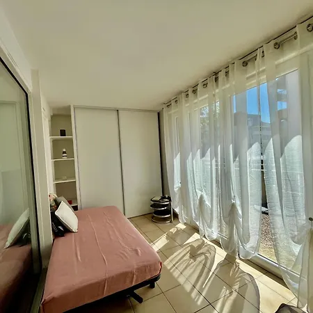 Apartman L'angle De La Rue - 4 Personnes - Terrasse
