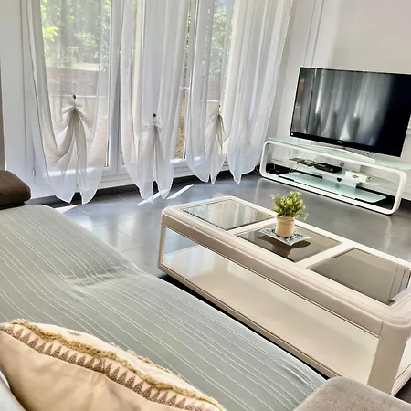 Apartman L'angle De La Rue - 4 Personnes - Terrasse Tarbes