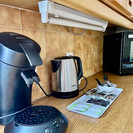 L'angle De La Rue - 4 Personnes - Terrasse Apartman Tarbes
